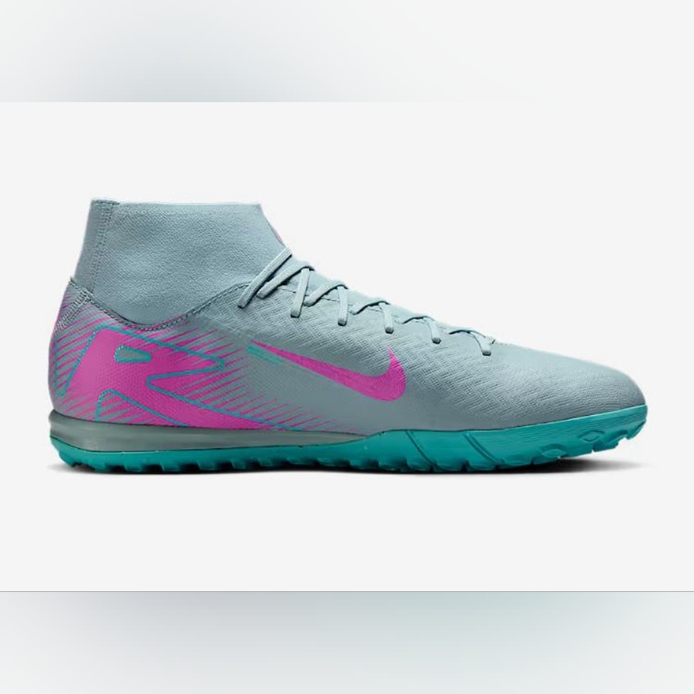 Nike Aqua and Magenta Soccer Cleats TURF